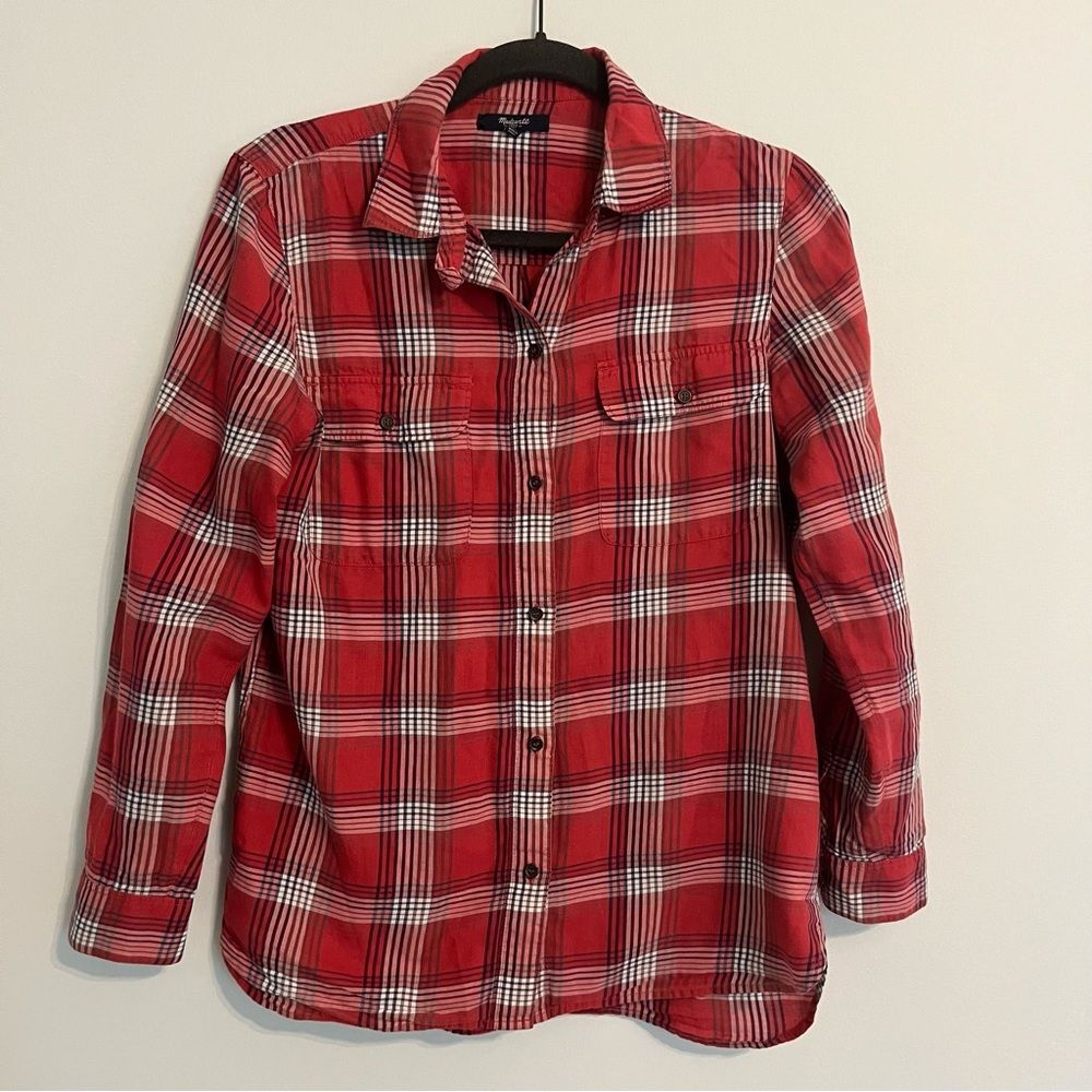 Madewell Lightweight Ex-Boyfriend Cherry Plaid Button Down Shirt Size Small